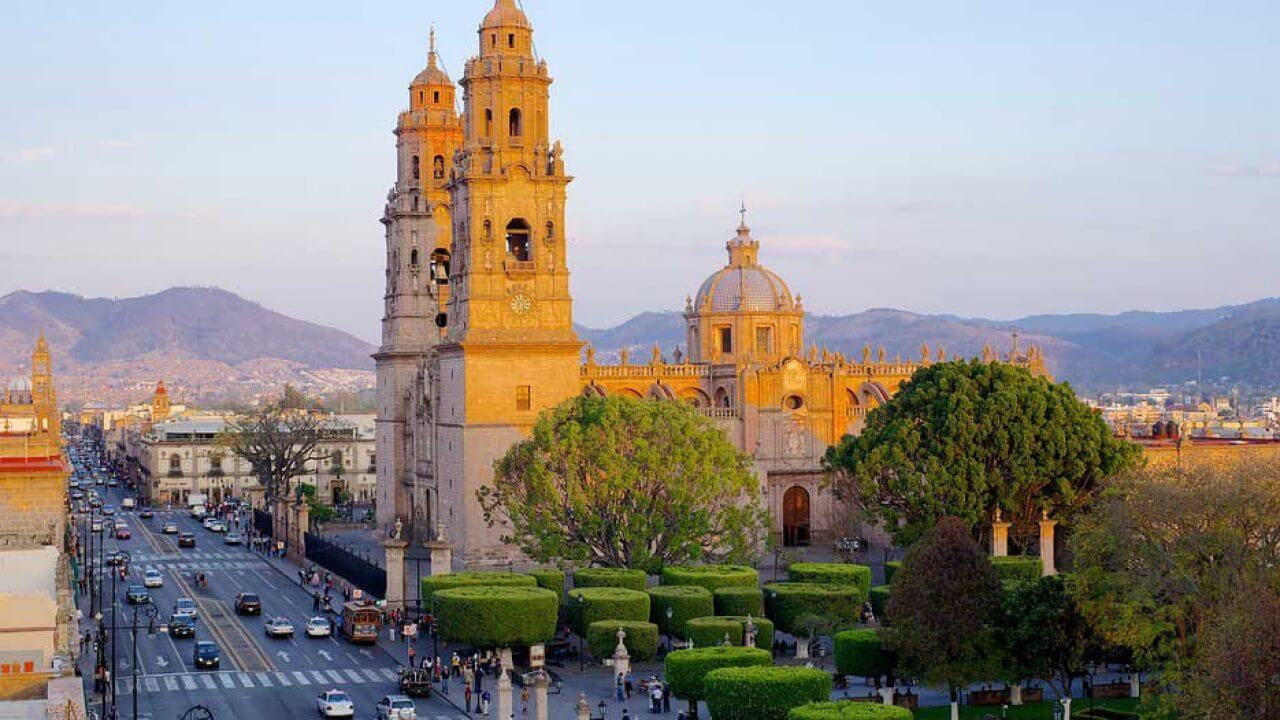 Universidades y carreras en Michoacan